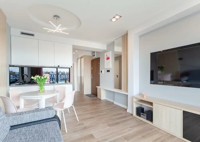 Apartment Pink Flamingo By Noclegi Renters