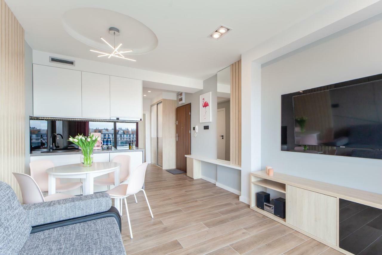 Apartment Pink Flamingo By Renters Misdroy
