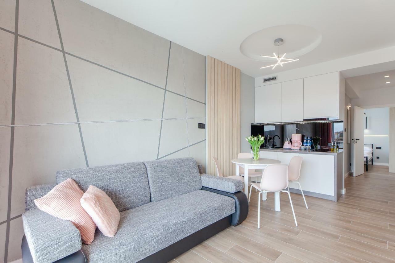 Apartment Pink Flamingo By Renters Misdroy